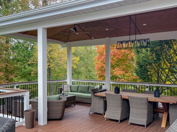 Deck Enclosure Construction in Waxhaw